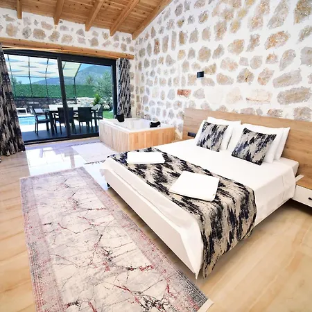 Eris Hotel Kaş